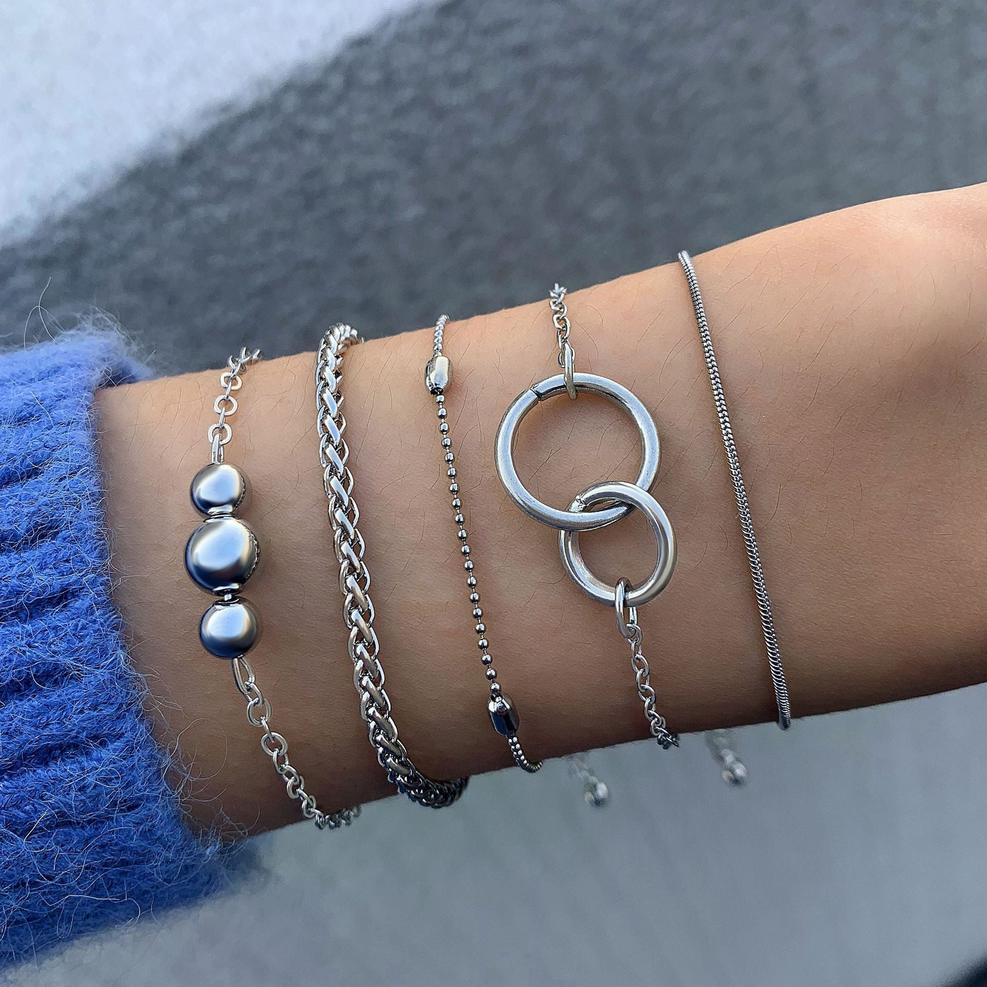 Wholesale punk style exaggerated round bead chain bracelet